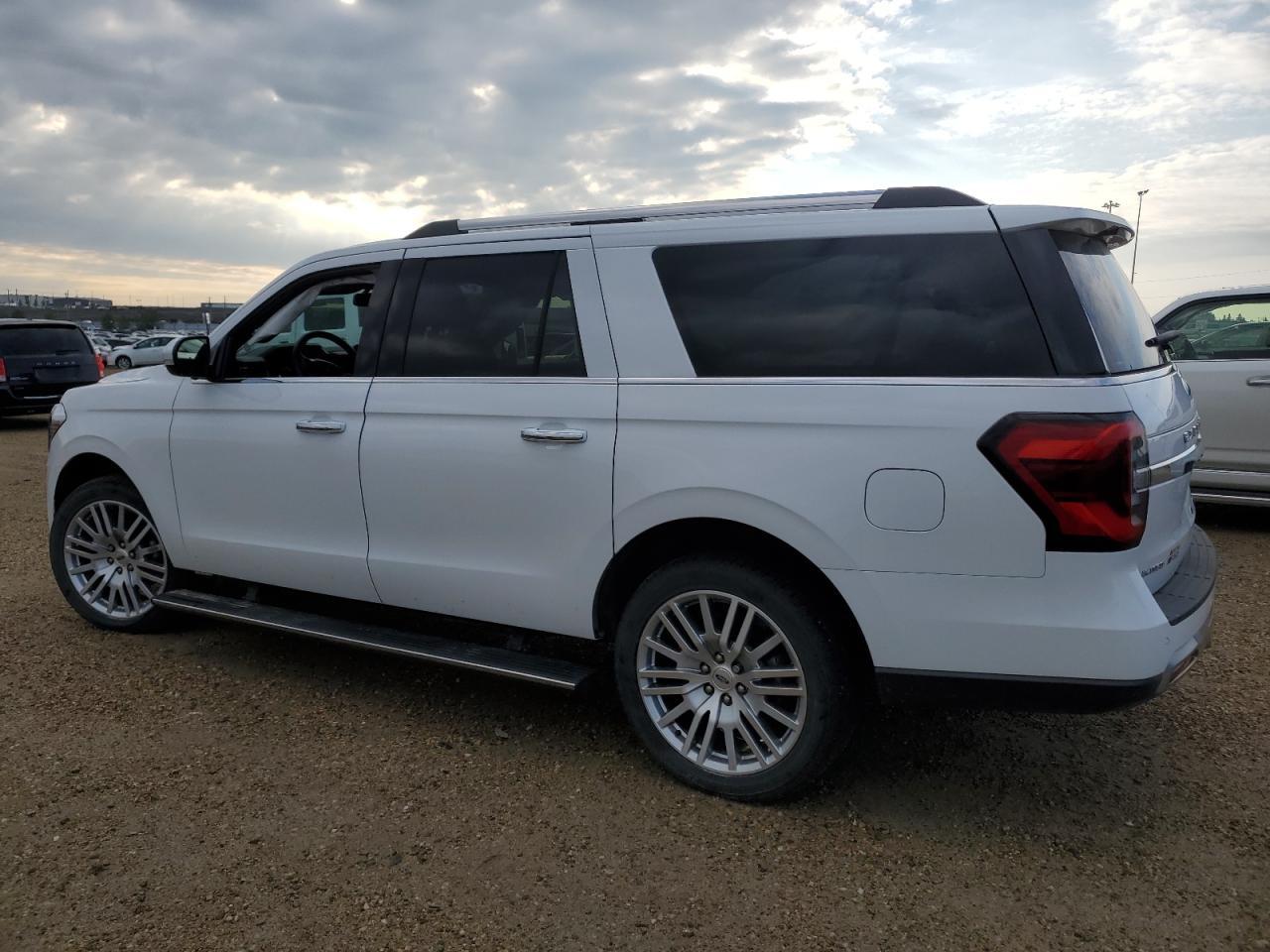 2024 Ford Expedition Max Limited - Image 2