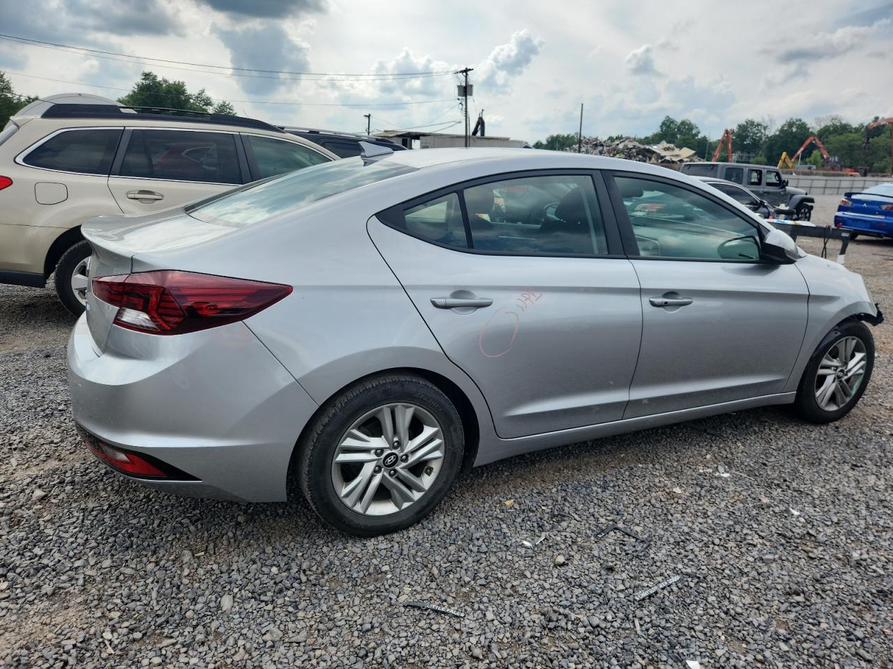 2020 Hyundai Elantra Sel - Фото 3