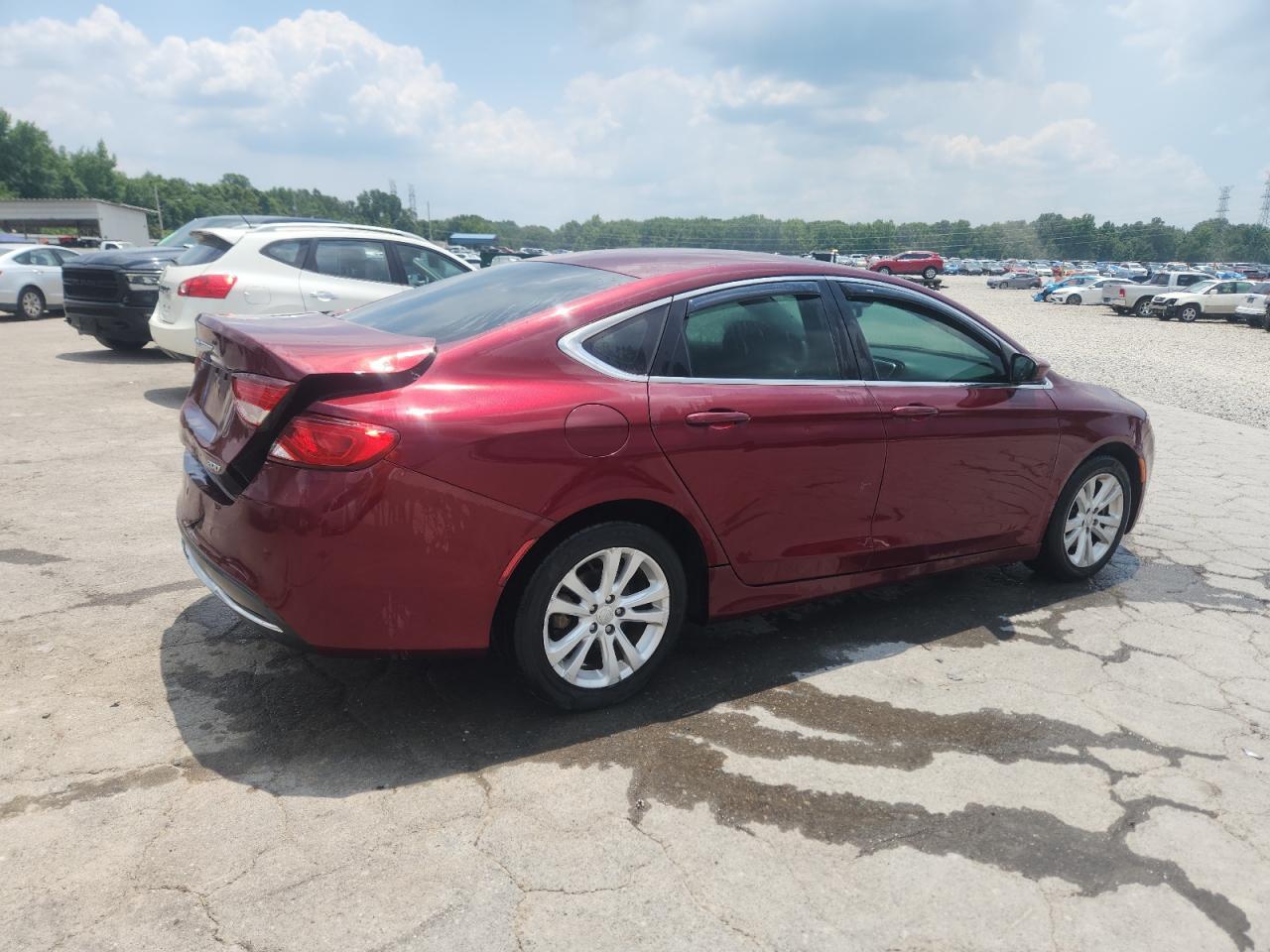 2015 Chrysler 200 Limited - Image 3