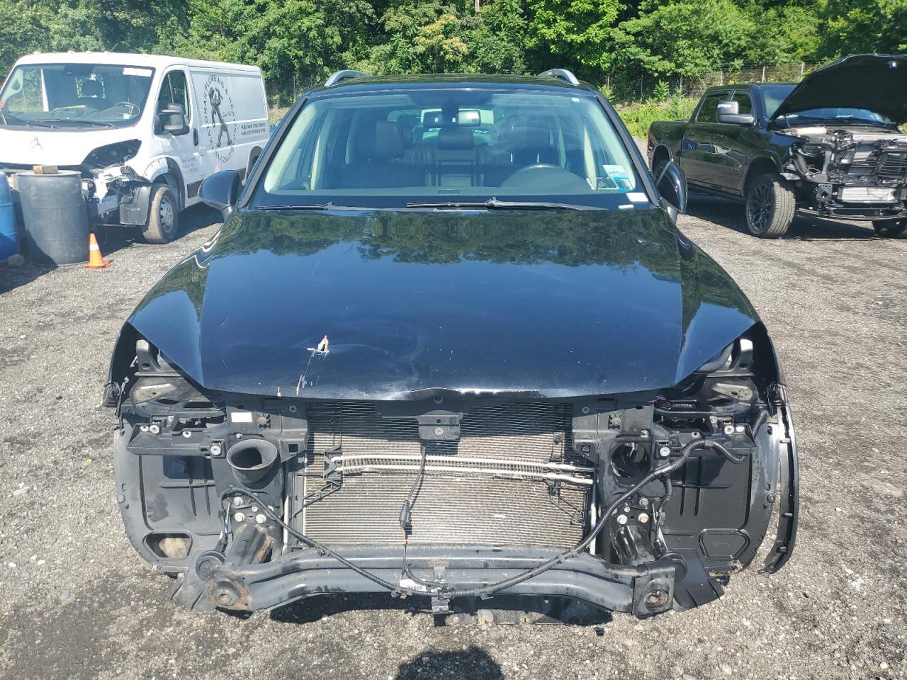 2014 Volkswagen Touareg V6 - Фото 5