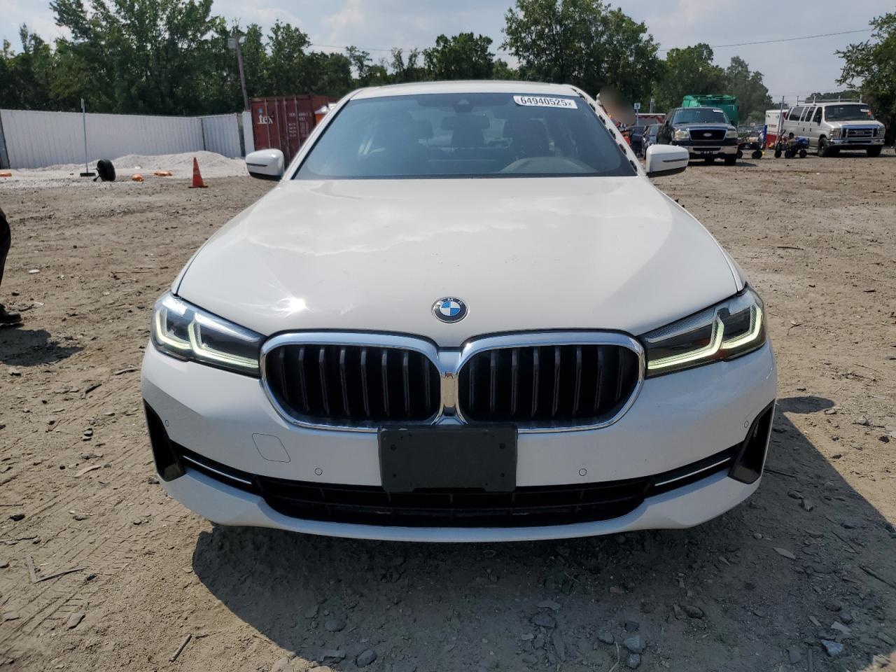 2021 BMW 530 Xi - Фото 5