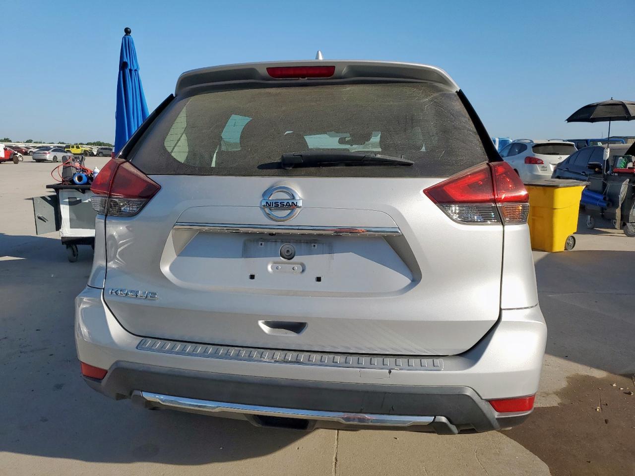 2020 Nissan Rogue S - Image 6