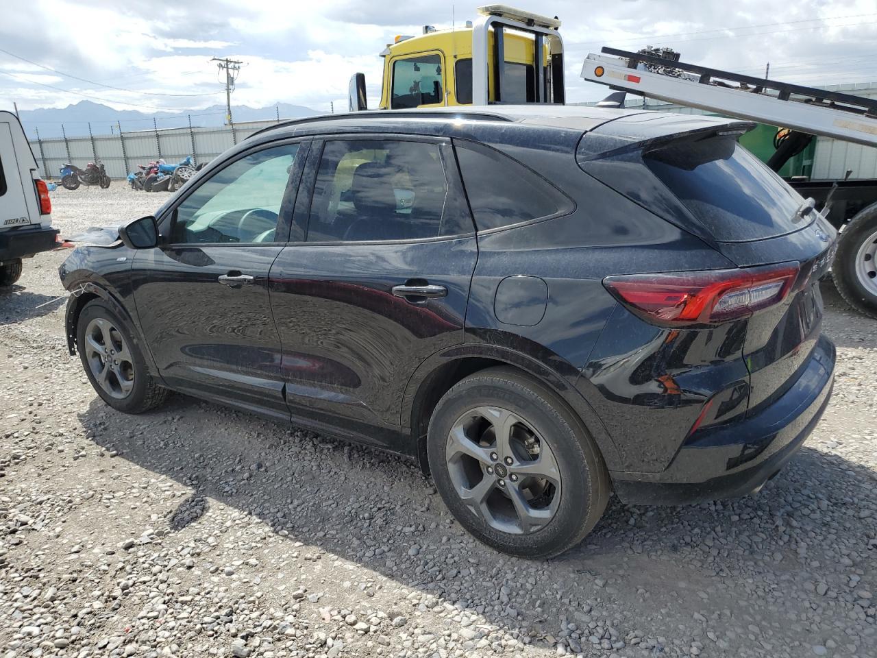 2024 Ford Escape St Line - Фото 2
