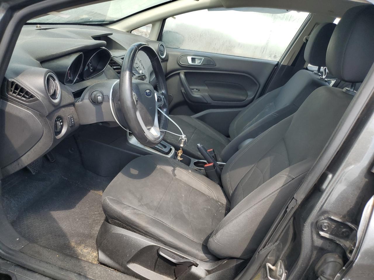 2016 Ford Fiesta Se - Фото 7