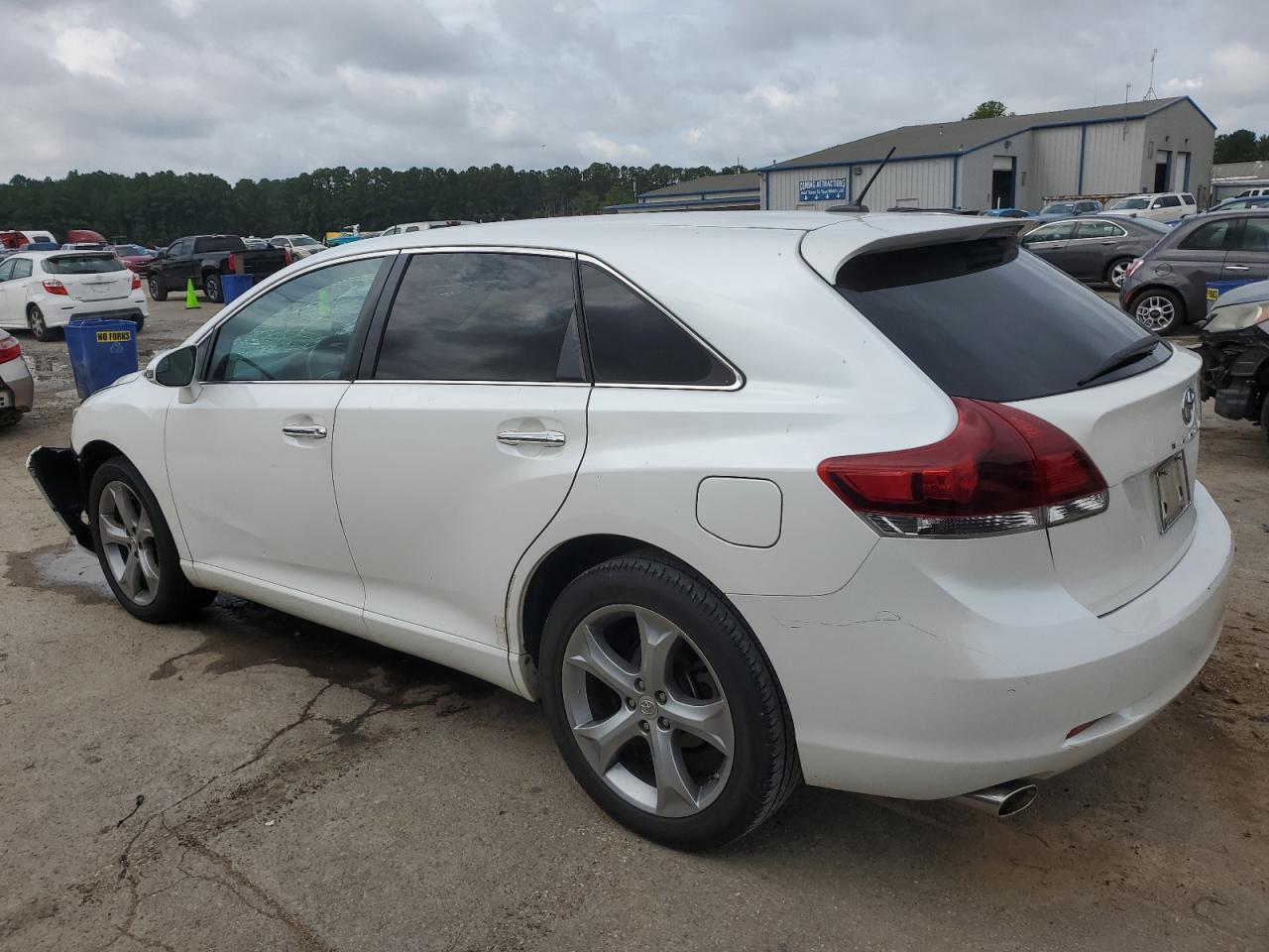 2013 Toyota Venza Le - Фото 2