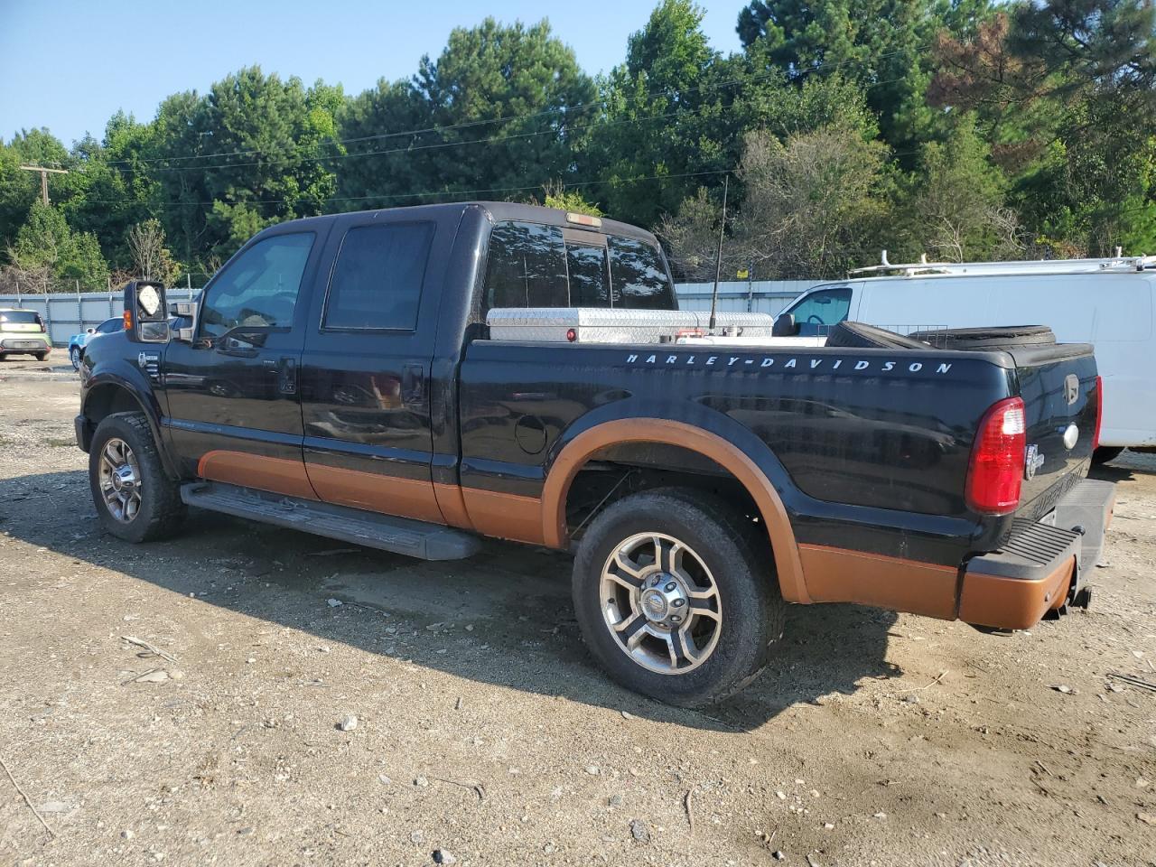 2008 Ford F250 - Image 2