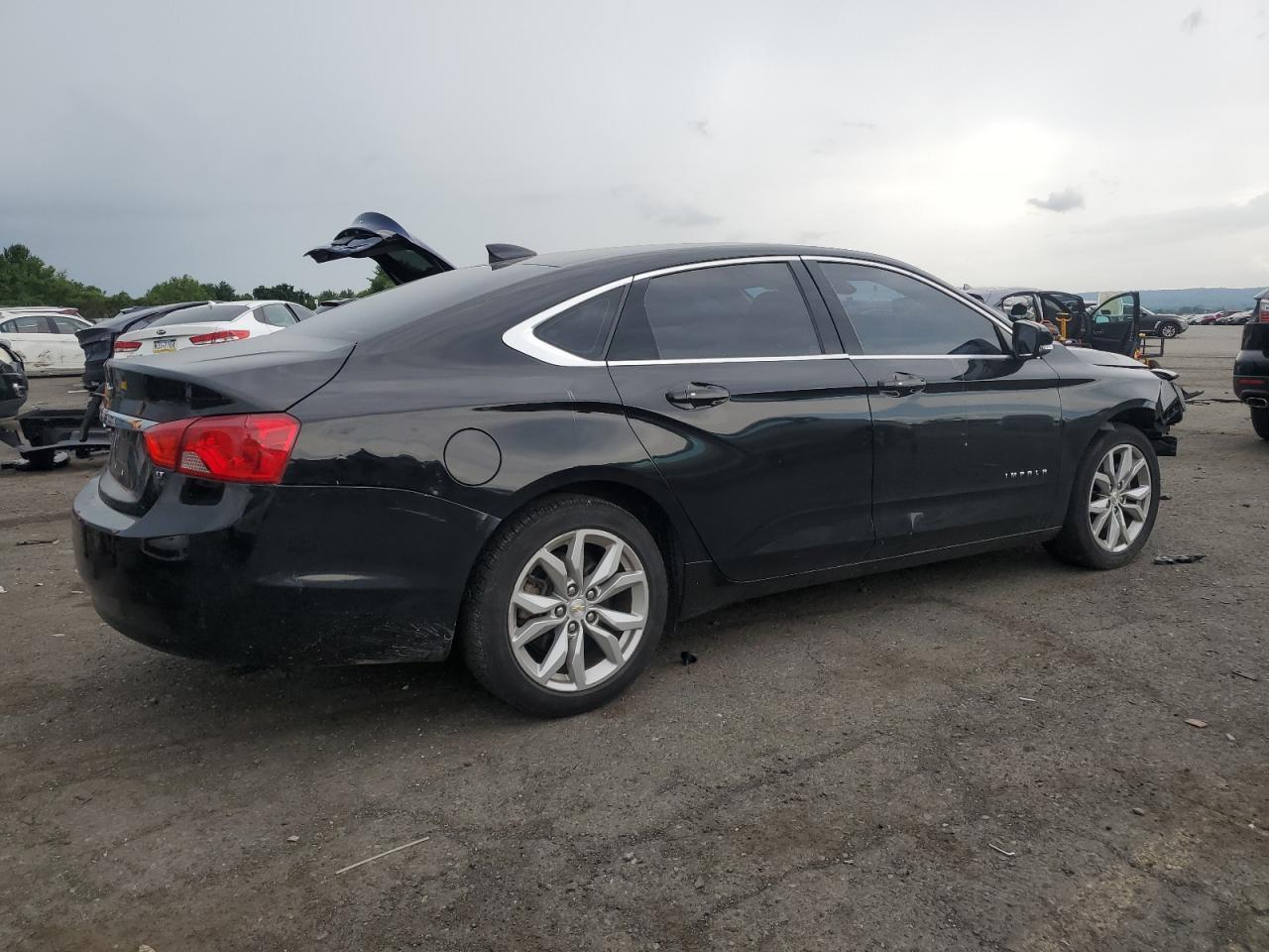 2019 Chevrolet Impala Lt - Image 3