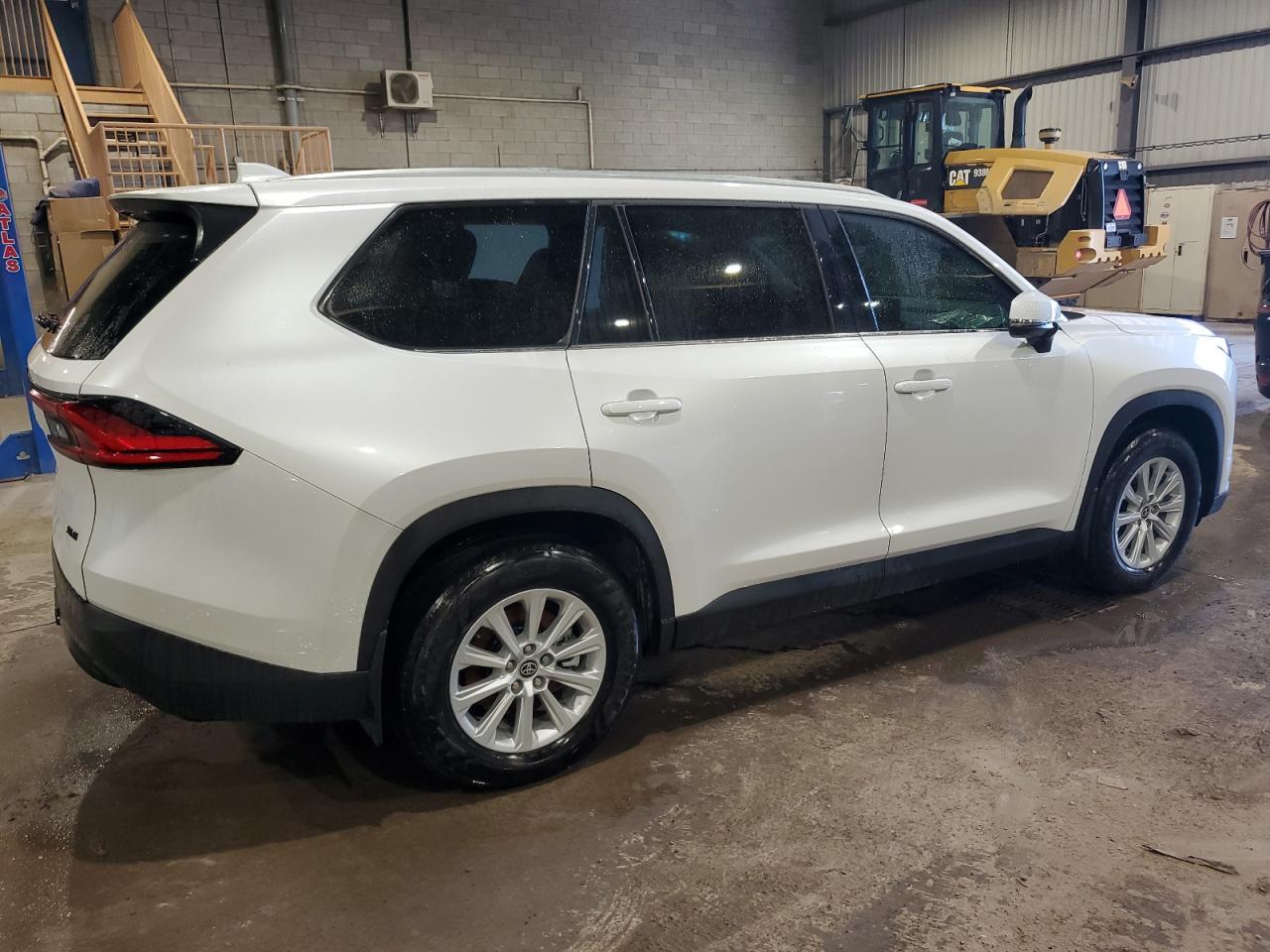 2024 Toyota Grand Highlander Xle - Фото 3