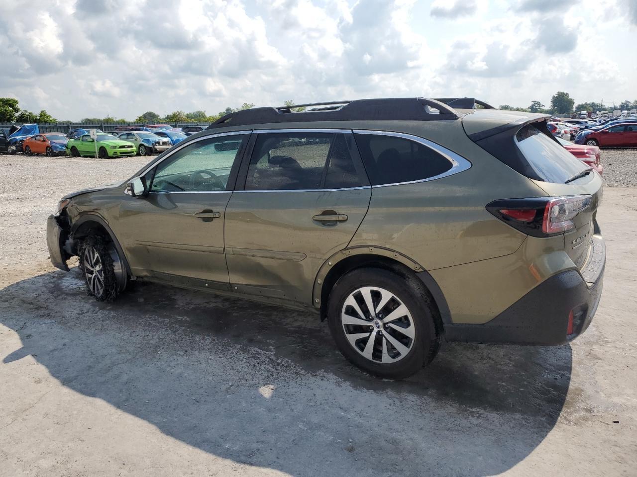 2022 Subaru Outback Premium - Фото 2