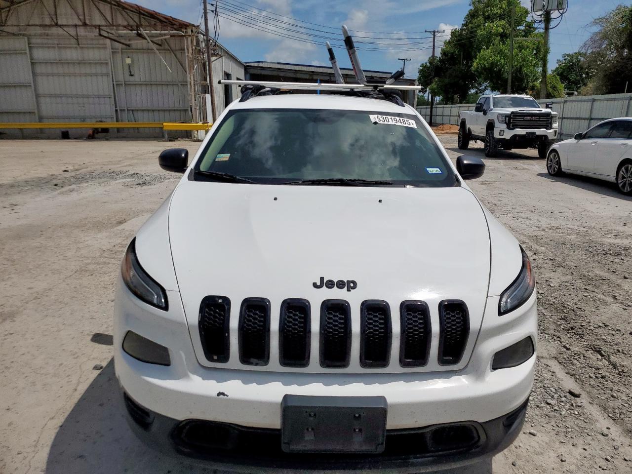 2017 Jeep Cherokee Sport - Фото 5