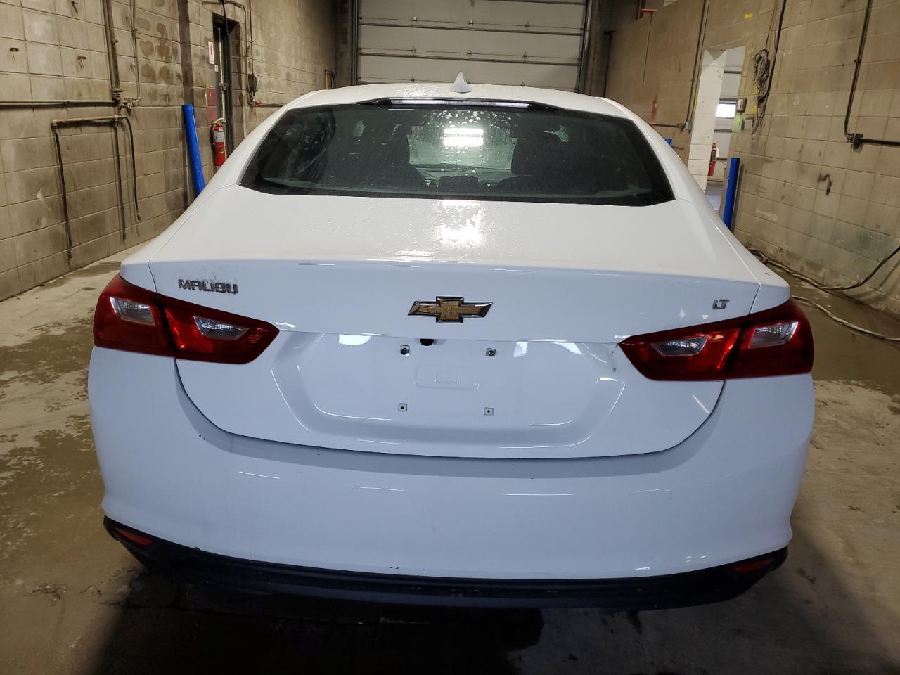 2023 Chevrolet Malibu Lt - Image 6