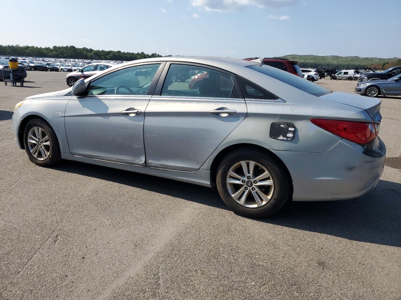 2011 Hyundai Sonata Gls - Фото 2