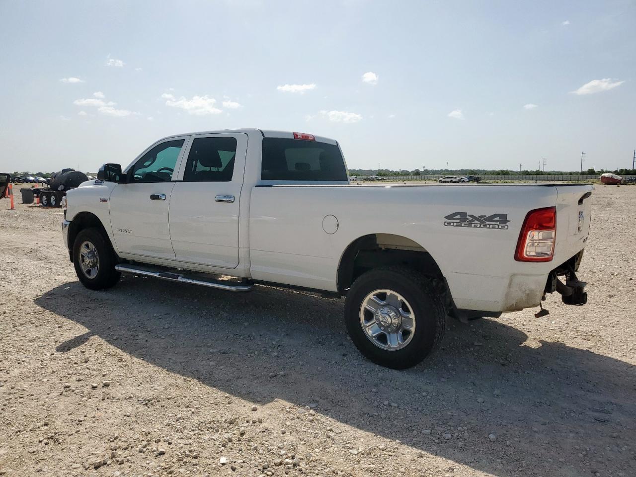 2019 Ram 2500 Tradesman - Фото 2