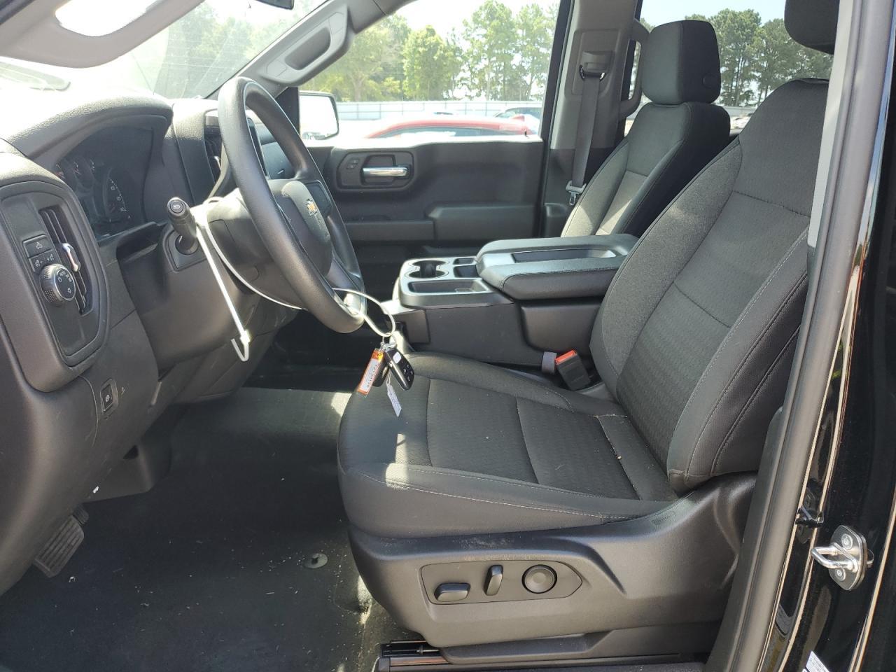 2024 Chevrolet Silverado C1500 Custom - Image 7