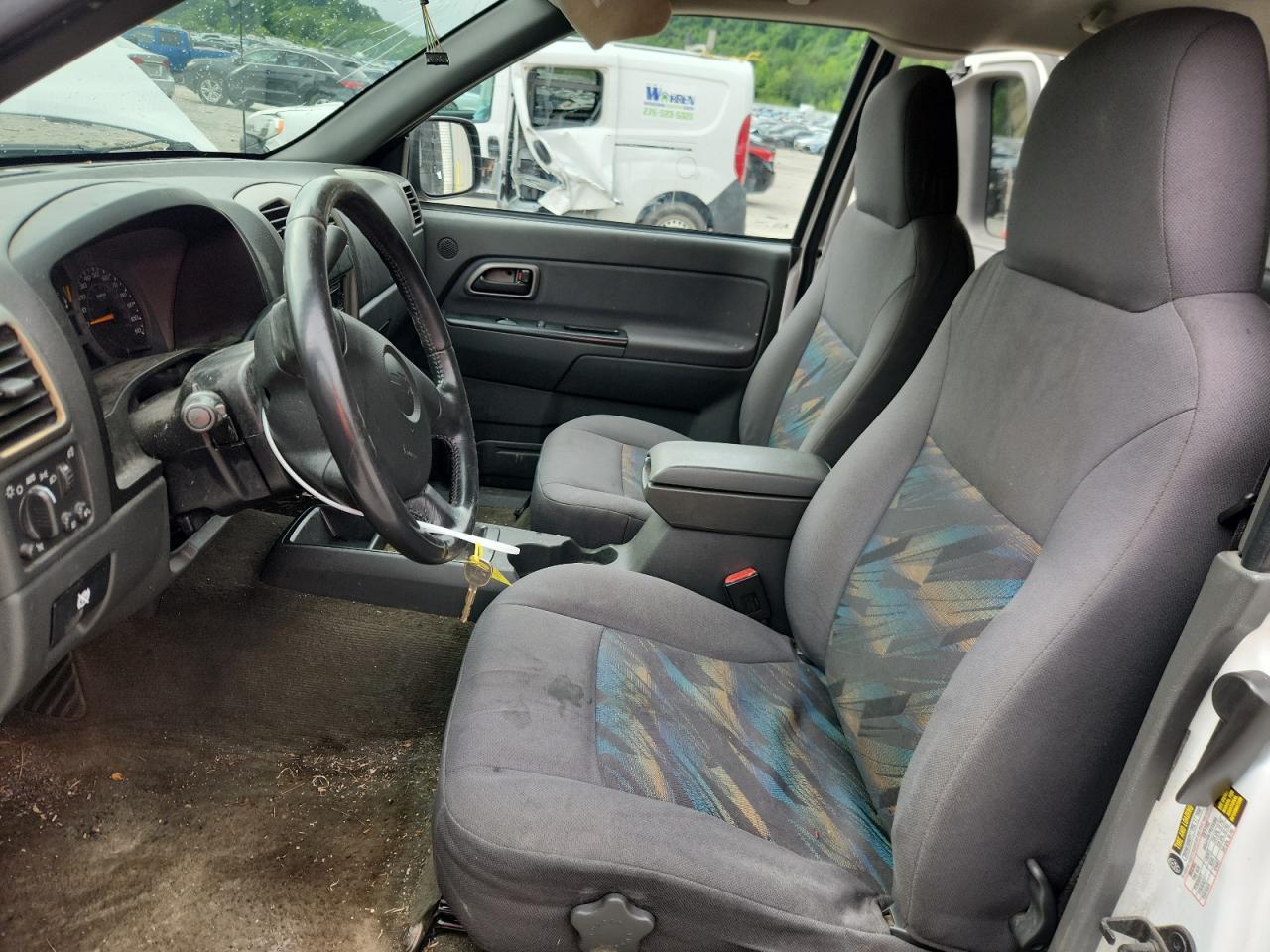 2005 Chevrolet Colorado - Image 7