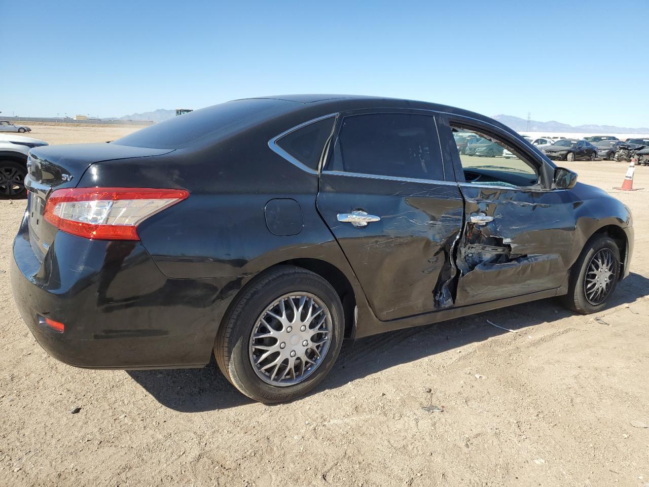 2014 Nissan Sentra S - Фото 3