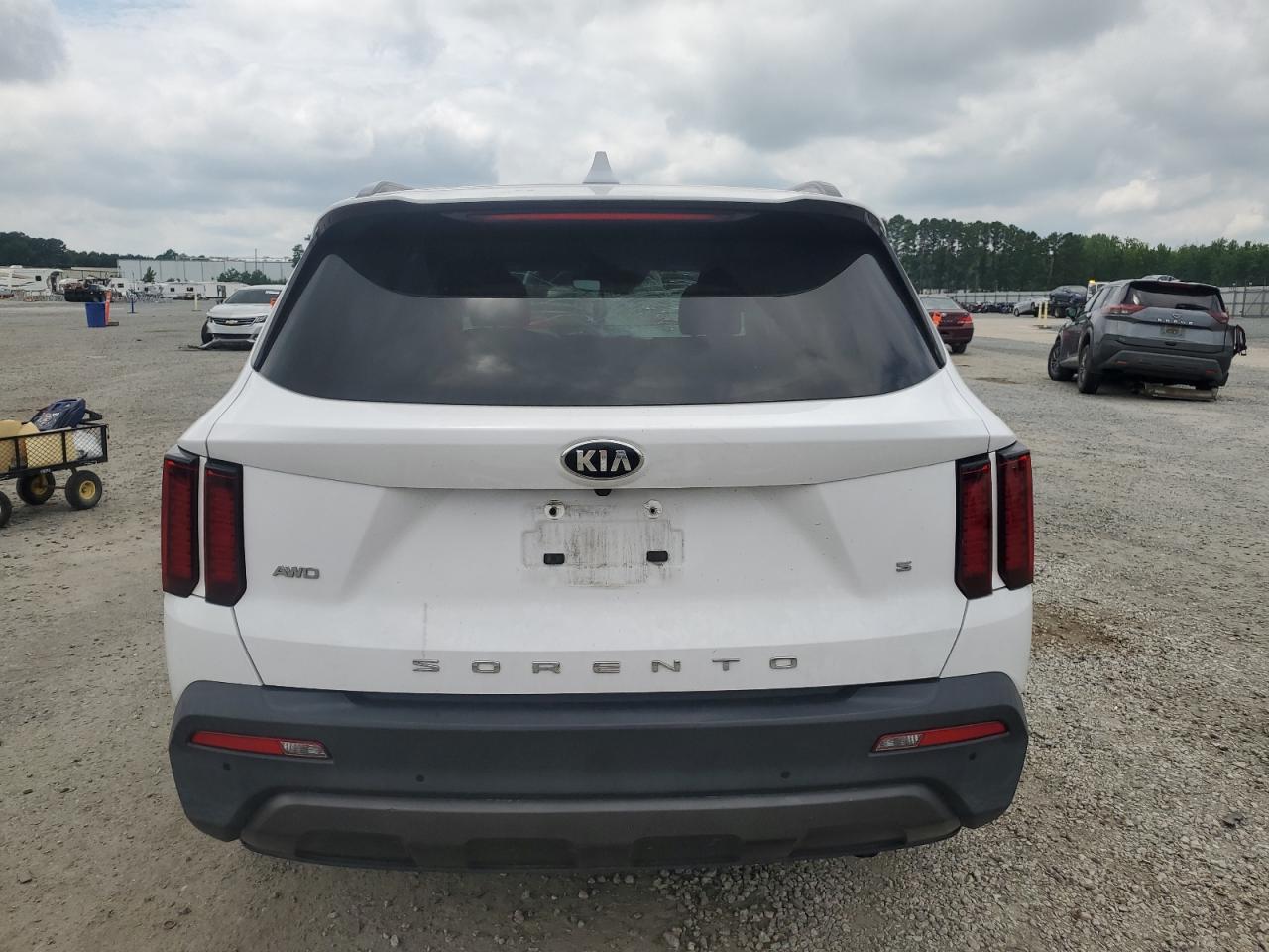 2021 Kia Sorento S - Фото 6