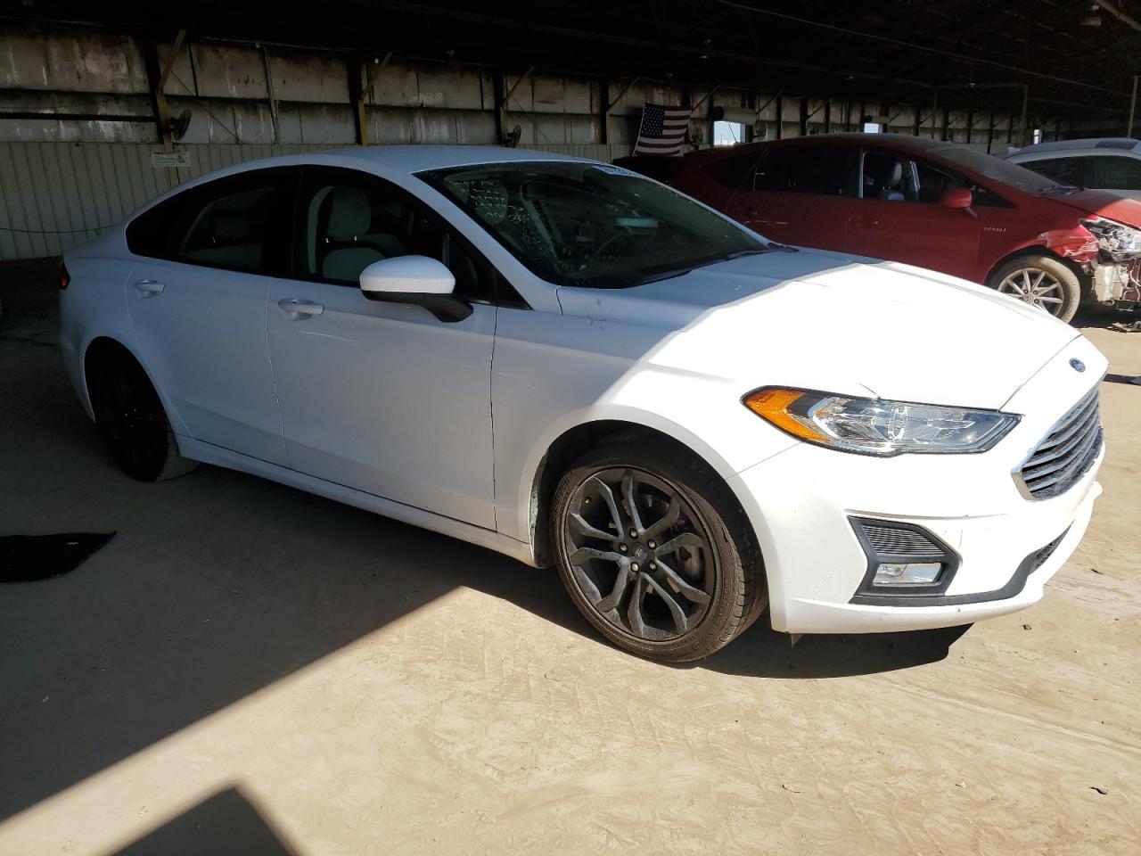 2019 Ford Fusion Se - Фото 4