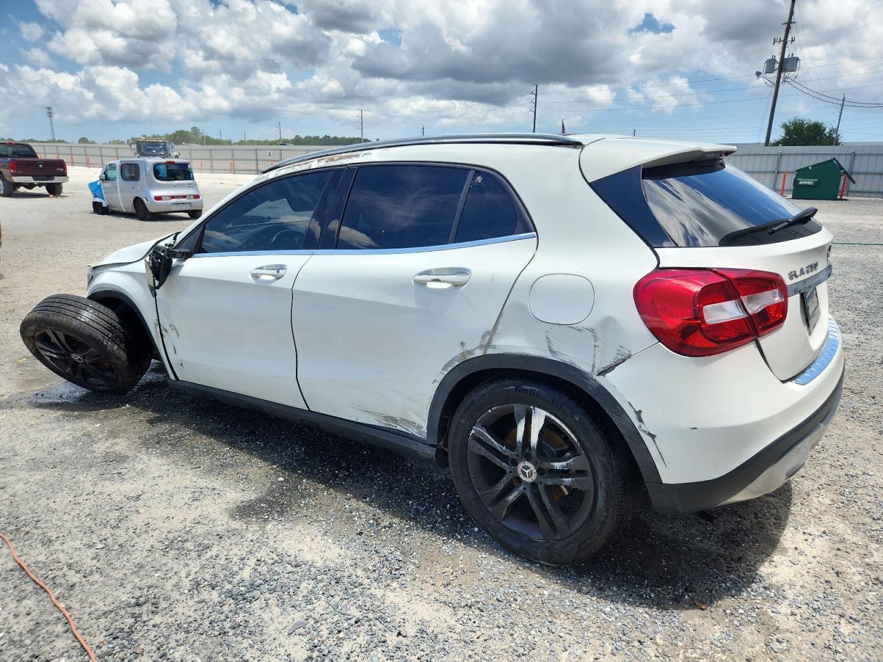 2018 Mercedes-Benz Gla 250 - Image 2