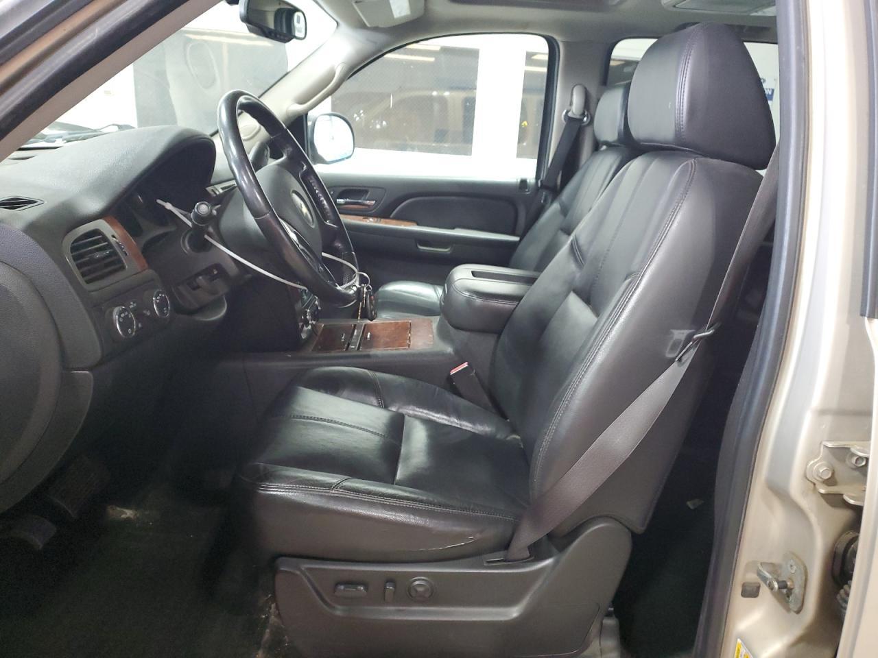 2008 Chevrolet Suburban K1500 Ls - Image 7