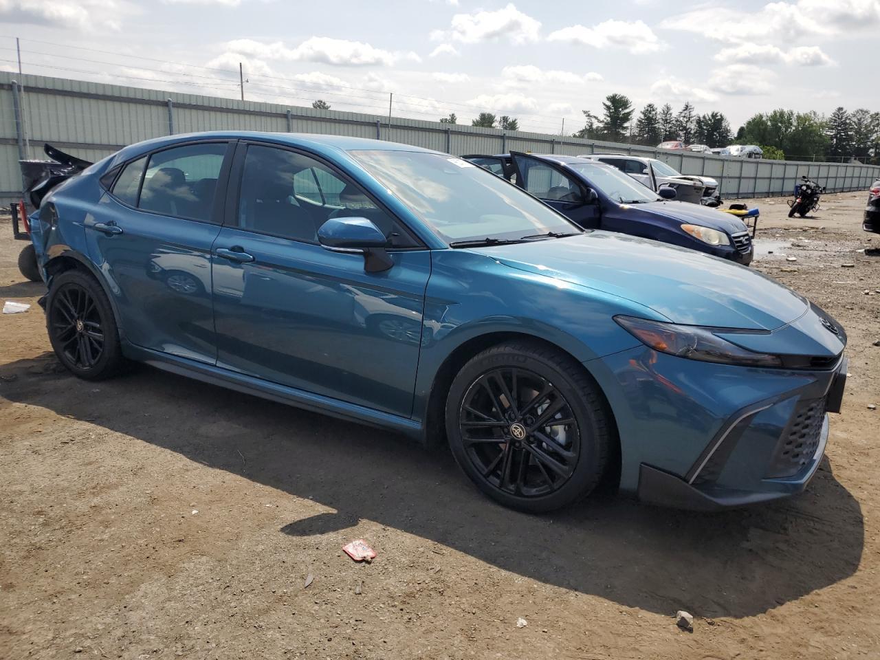 2025 Toyota Camry Xse - Фото 4