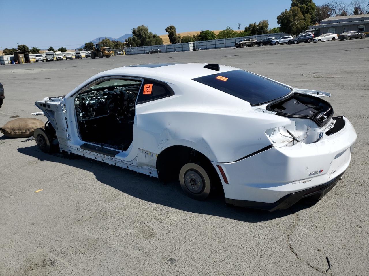 2023 Chevrolet Camaro Zl1 - Фото 2
