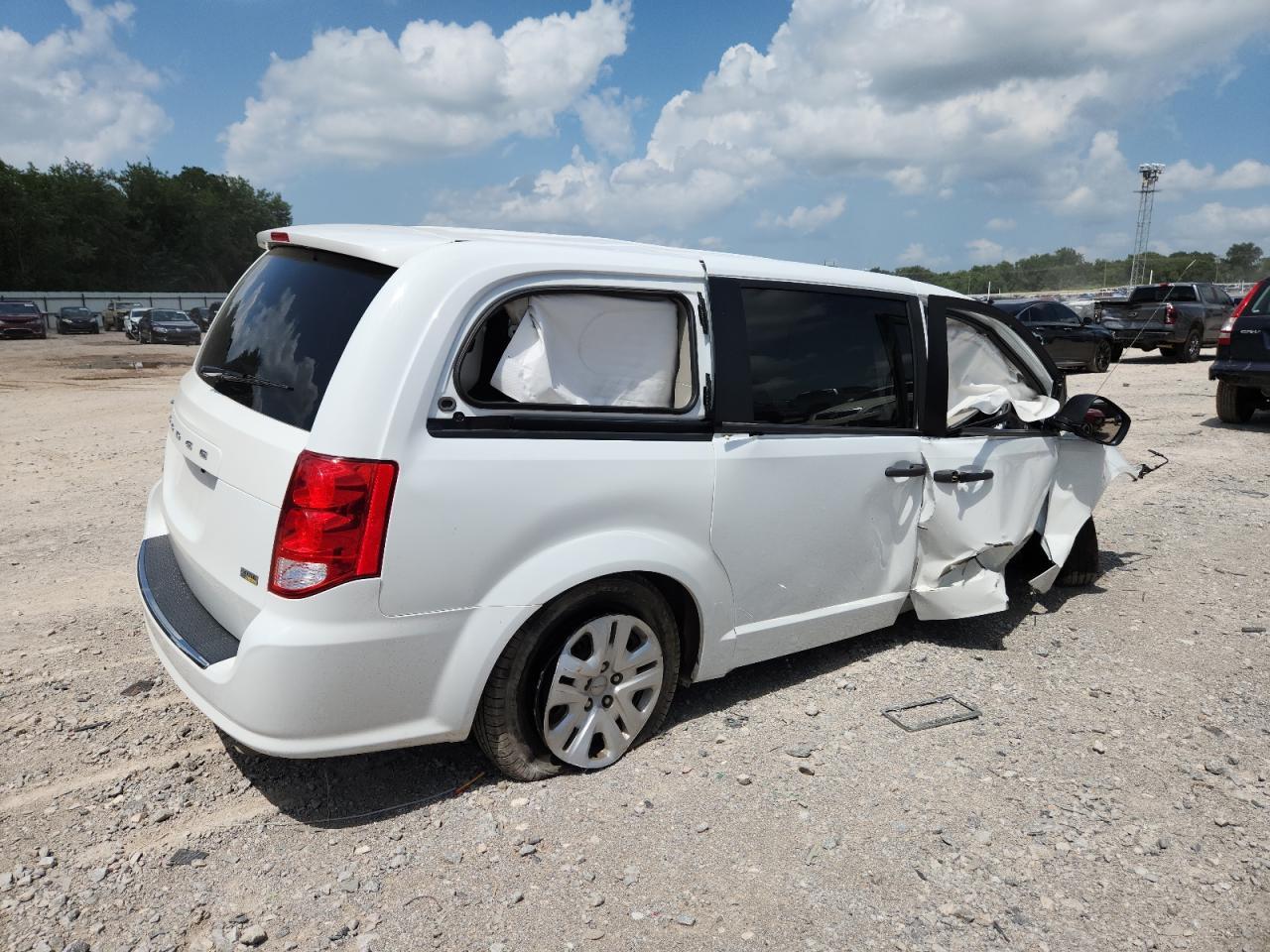 2019 Dodge Grand Caravan Se - Image 3