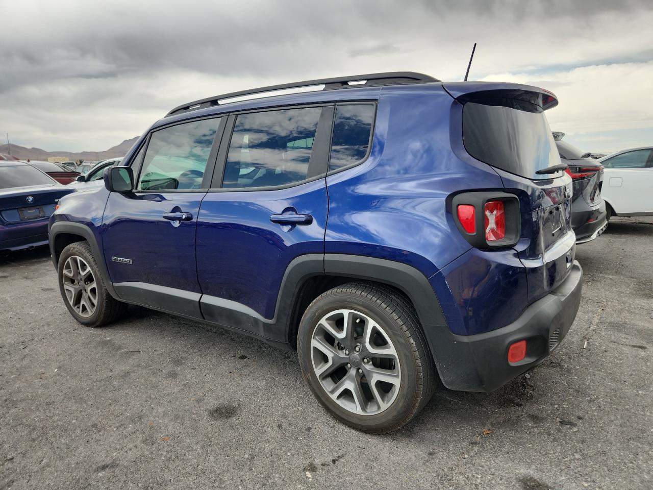 2018 Jeep Renegade Latitude - Фото 2