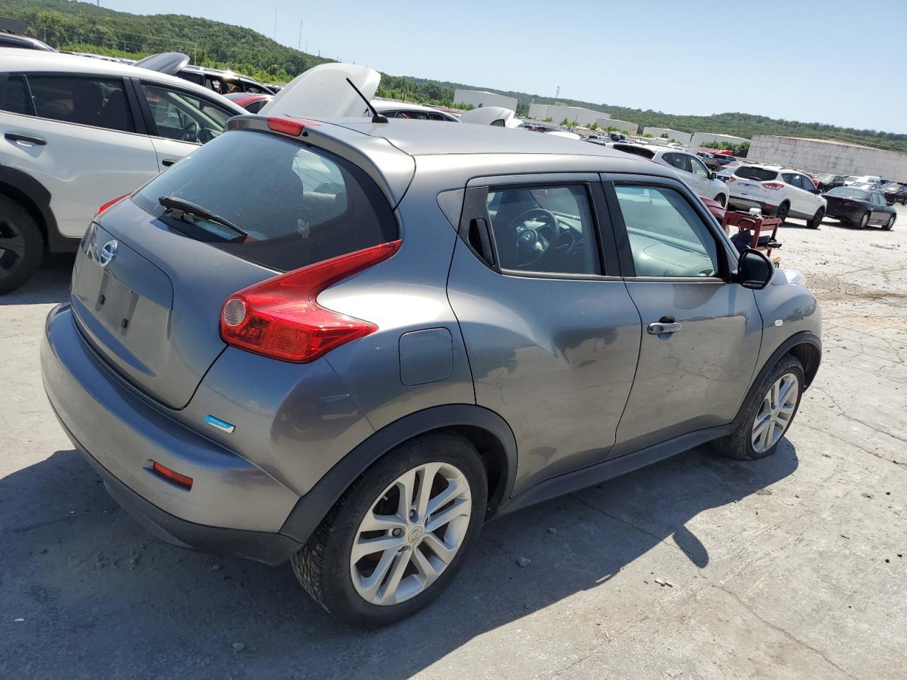 2013 Nissan Juke S - Фото 3