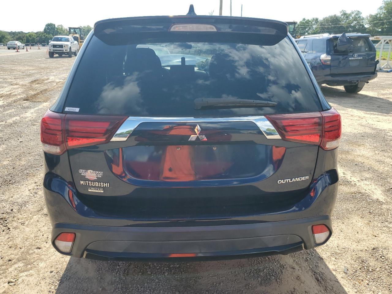 2018 Mitsubishi Outlander Se - Фото 6