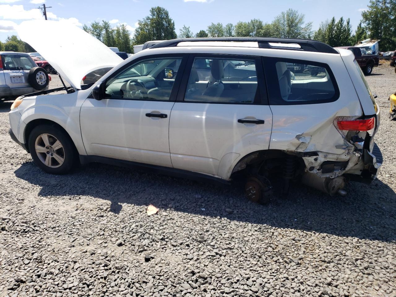 2012 Subaru Forester 2.5X - Фото 2