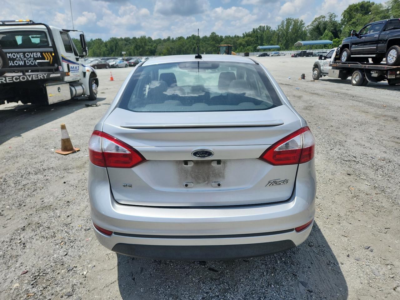 2017 Ford Fiesta Se - Image 6