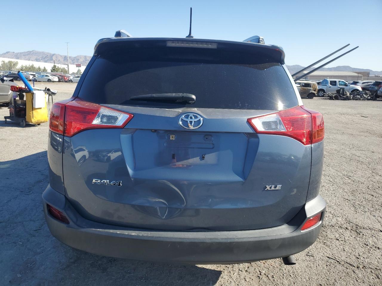 2014 Toyota Rav4 Xle - Image 6