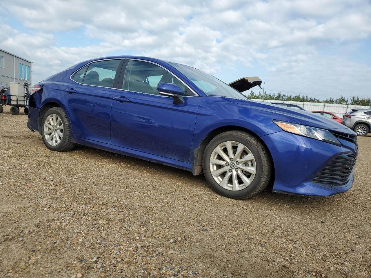 2018 Toyota Camry L - Фото 4