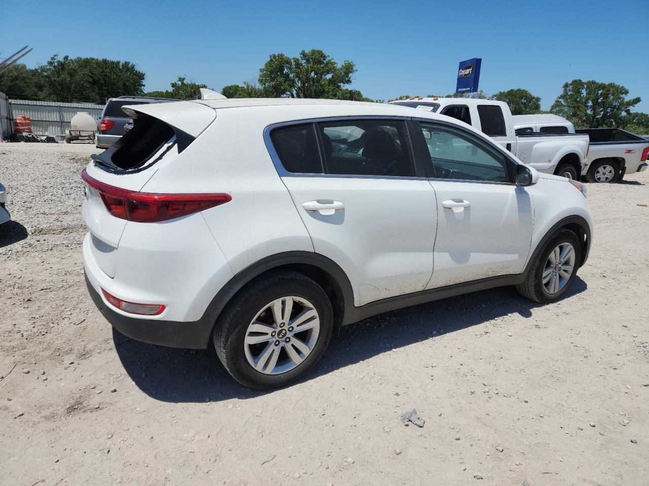 2017 Kia Sportage Lx - Image 3