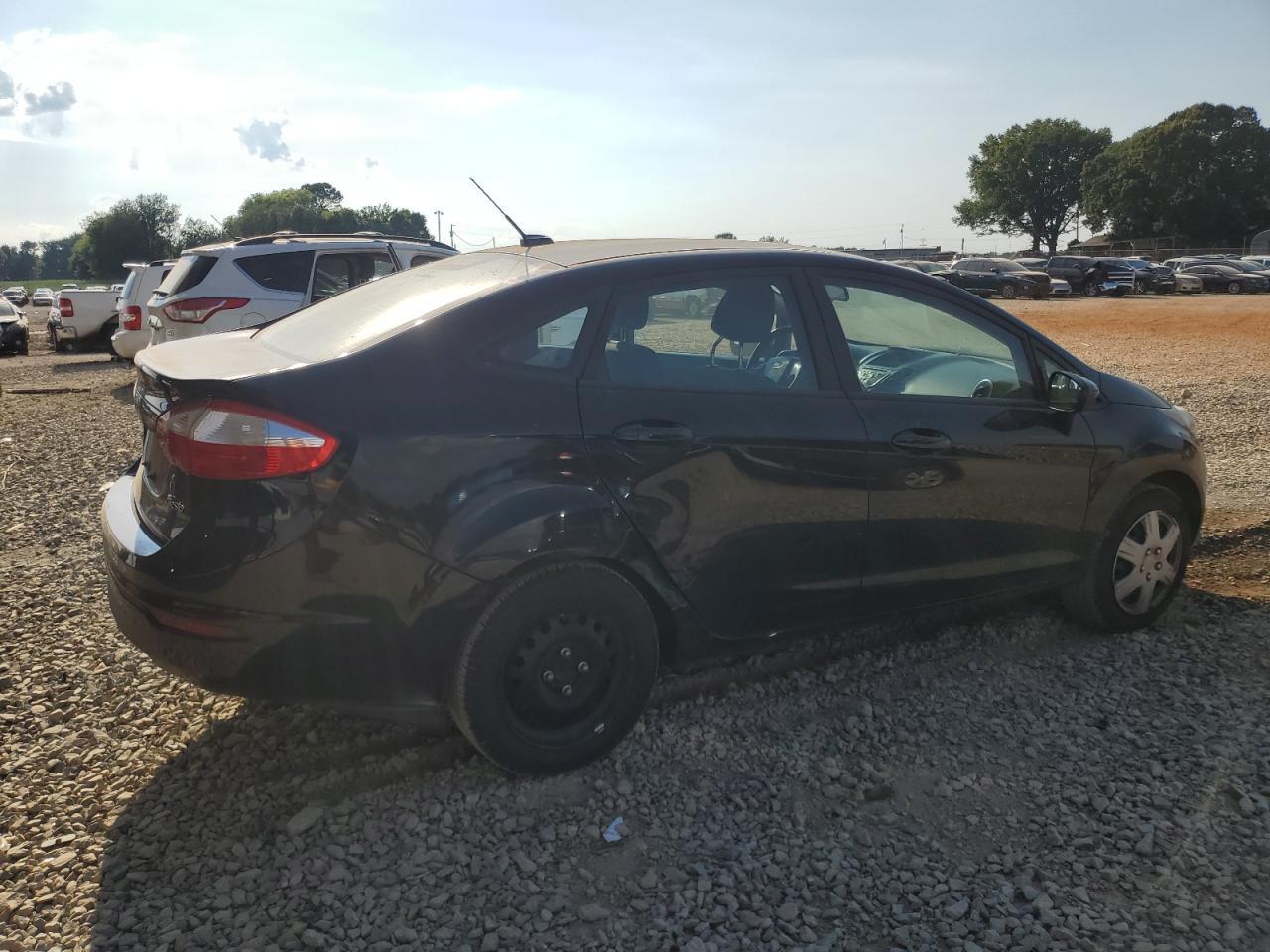 2018 Ford Fiesta S - Image 3