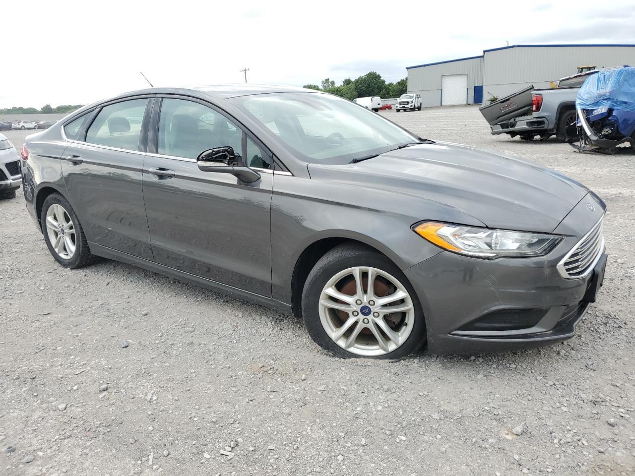 2018 Ford Fusion Se - Image 4
