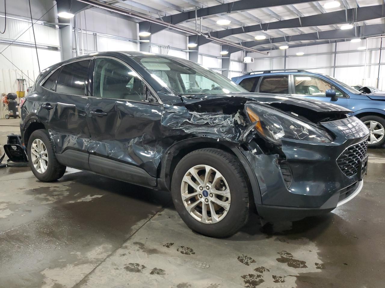 2022 Ford Escape Se - Фото 4