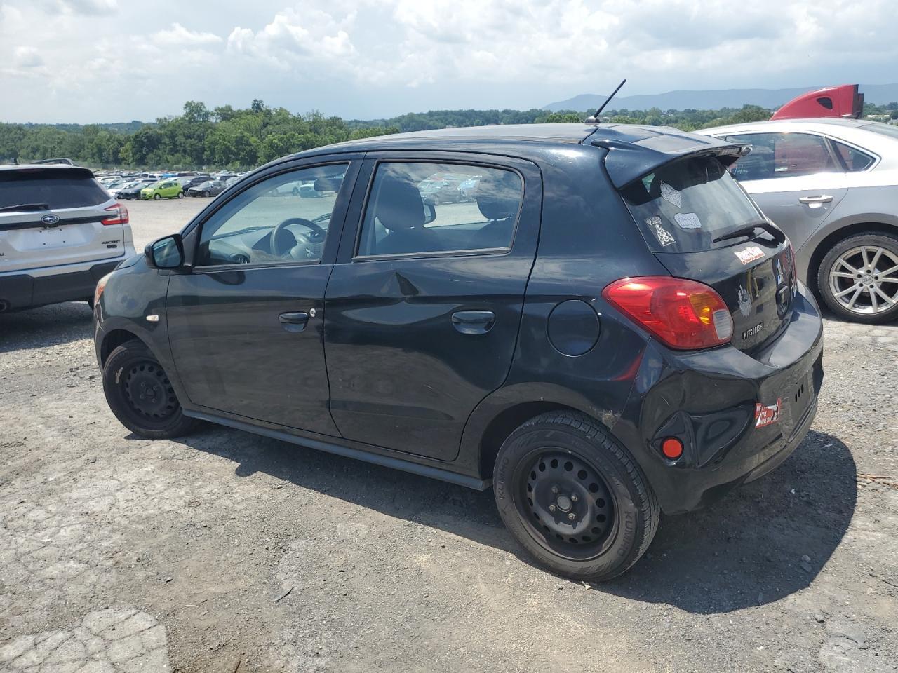 2015 Mitsubishi Mirage De - Image 2