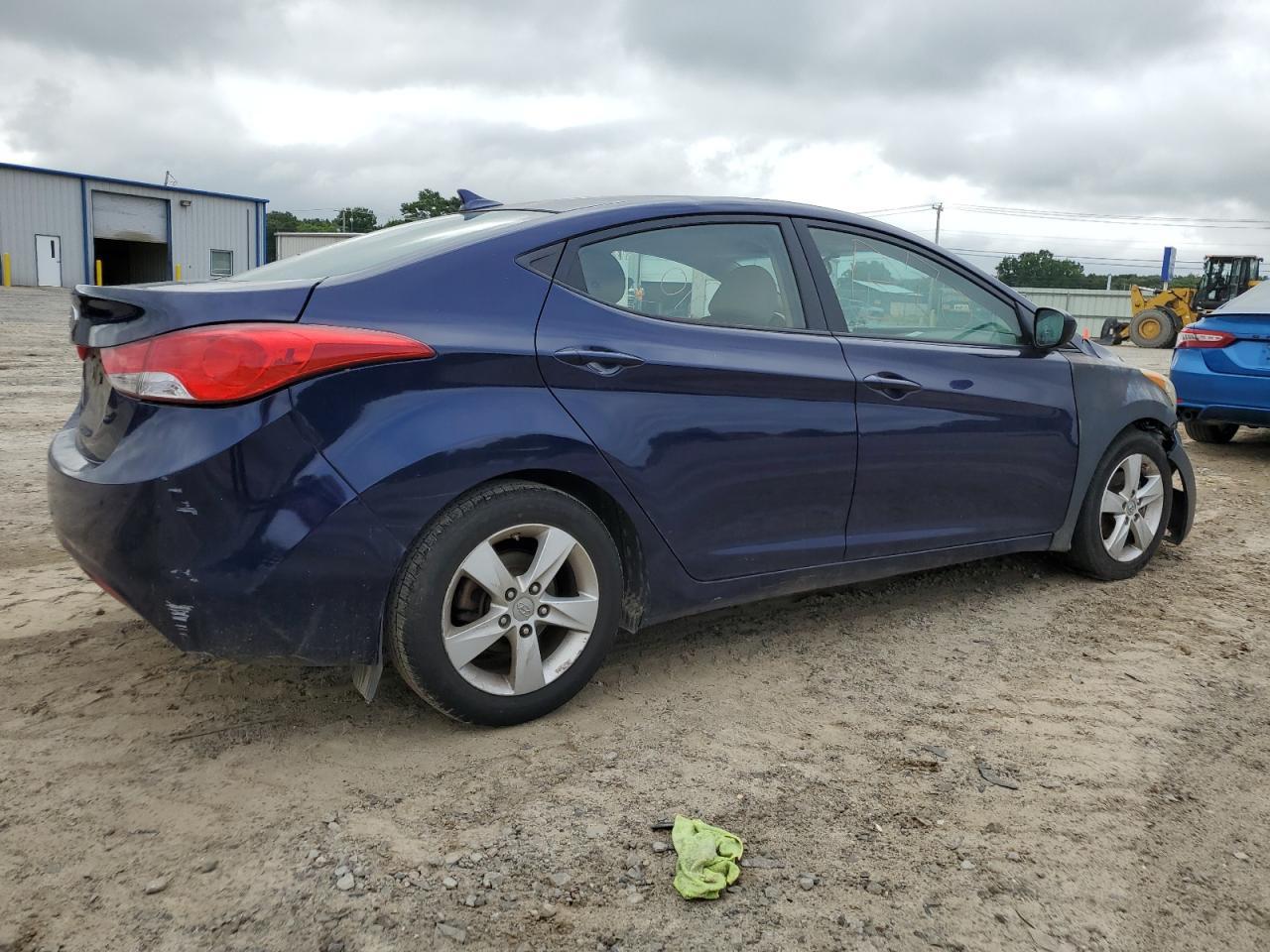 2013 Hyundai Elantra Gls - Image 3