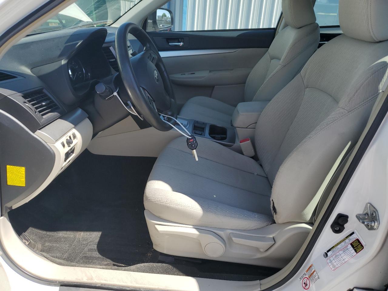 2012 Subaru Outback 2.5I - Фото 7