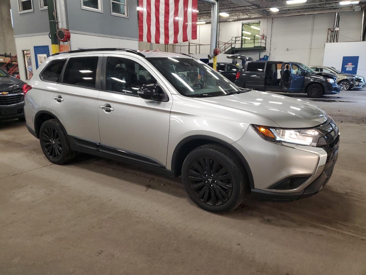 2020 Mitsubishi Outlander Se - Image 4