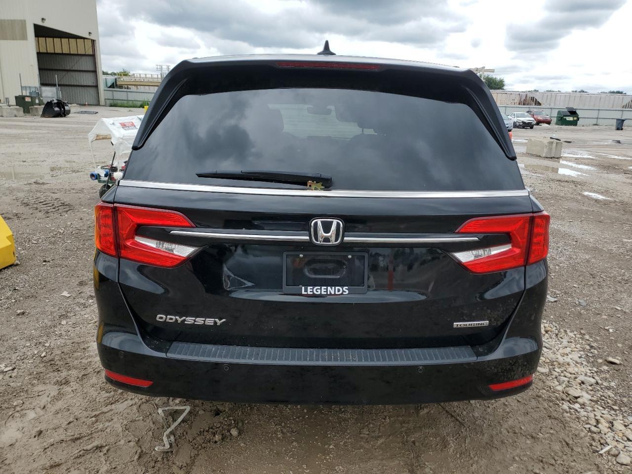 2024 Honda Odyssey Touring - Фото 6