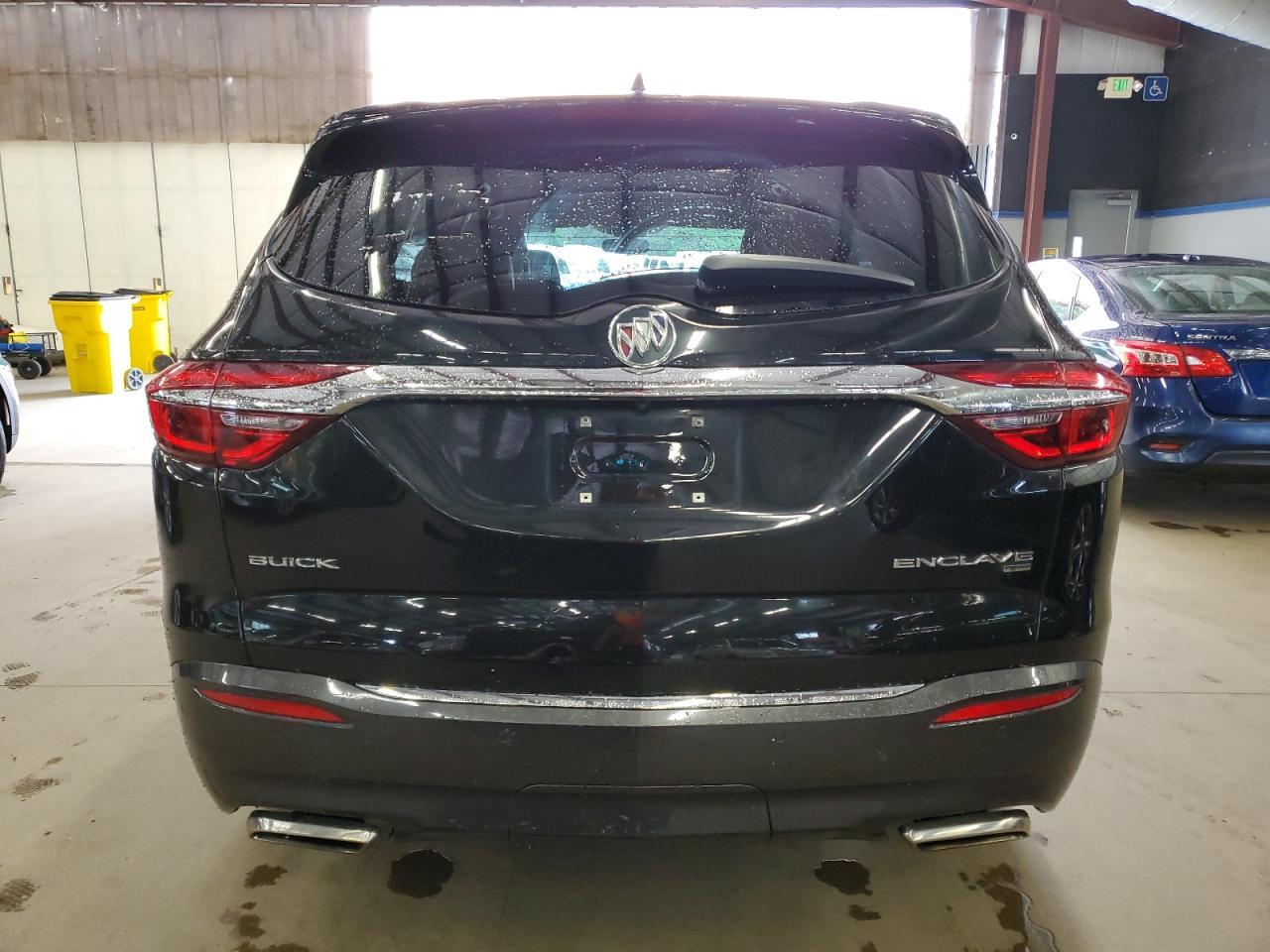2018 Buick Enclave Essence - Фото 6