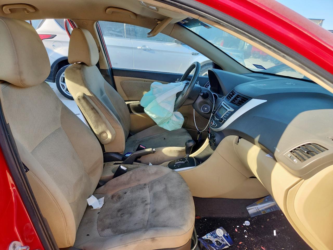 2012 Hyundai Accent Gls - Фото 7