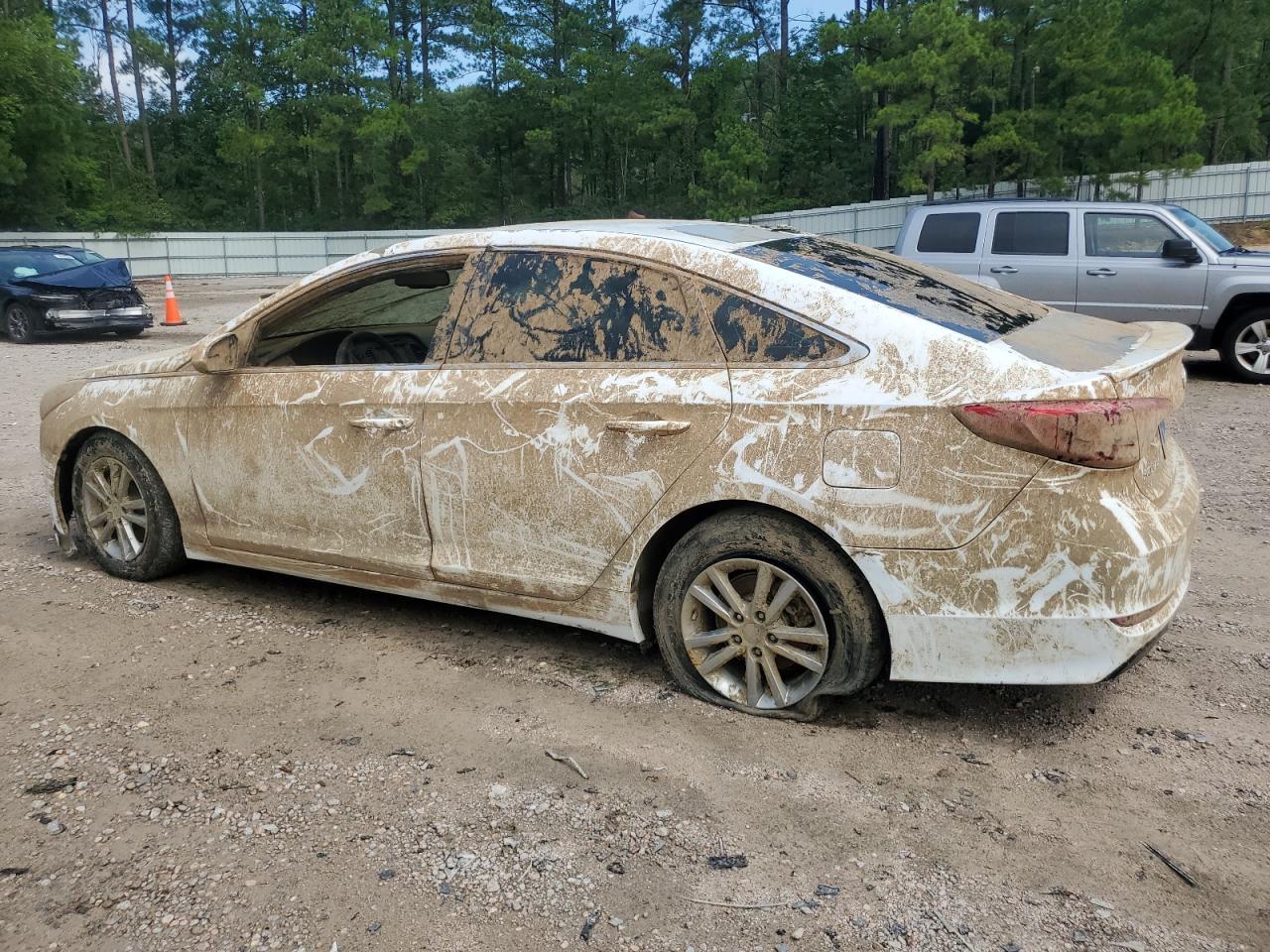 2017 Hyundai Sonata Se - Фото 2