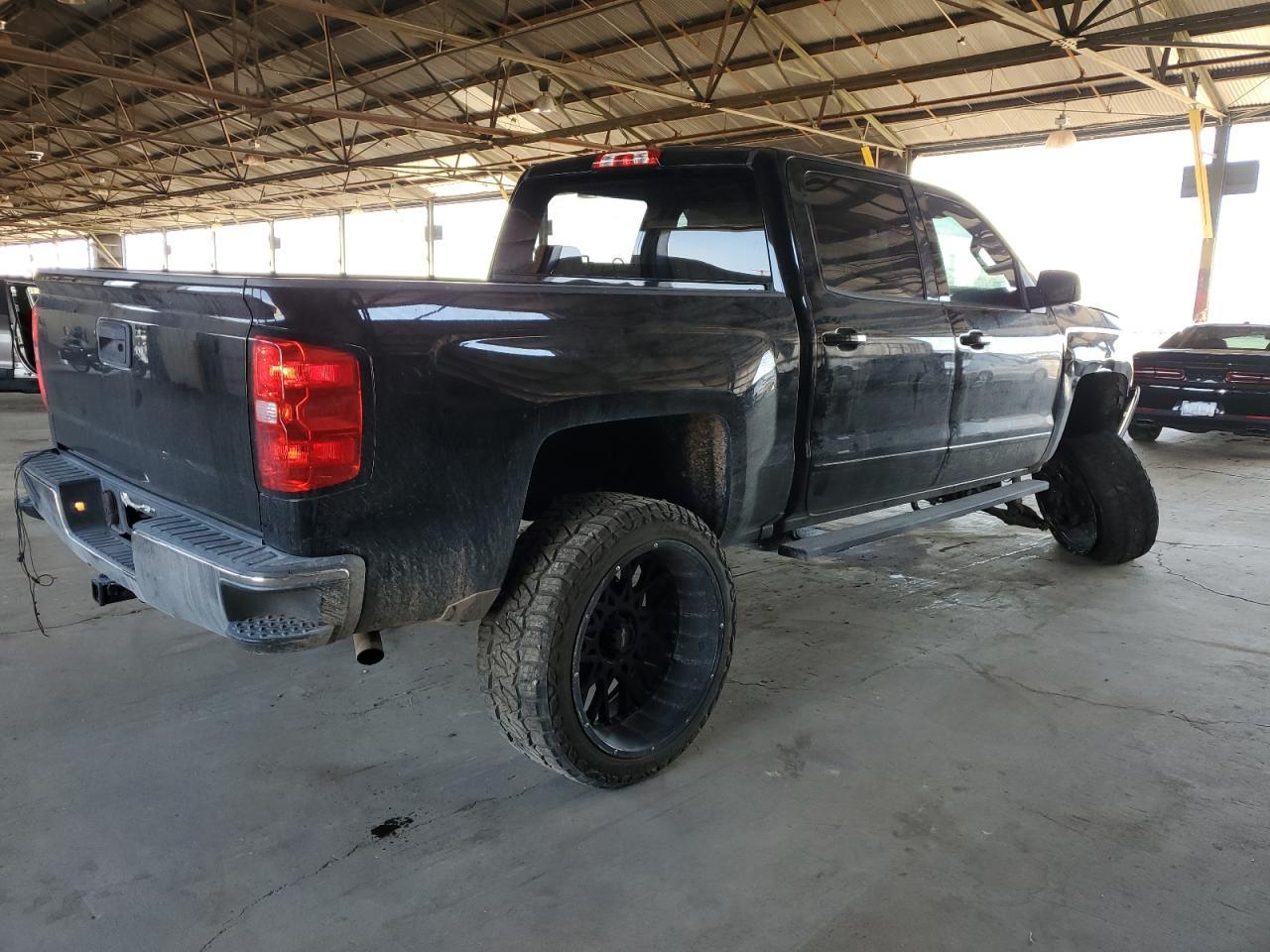 2018 Chevrolet Silverado C1500 Lt - Image 3