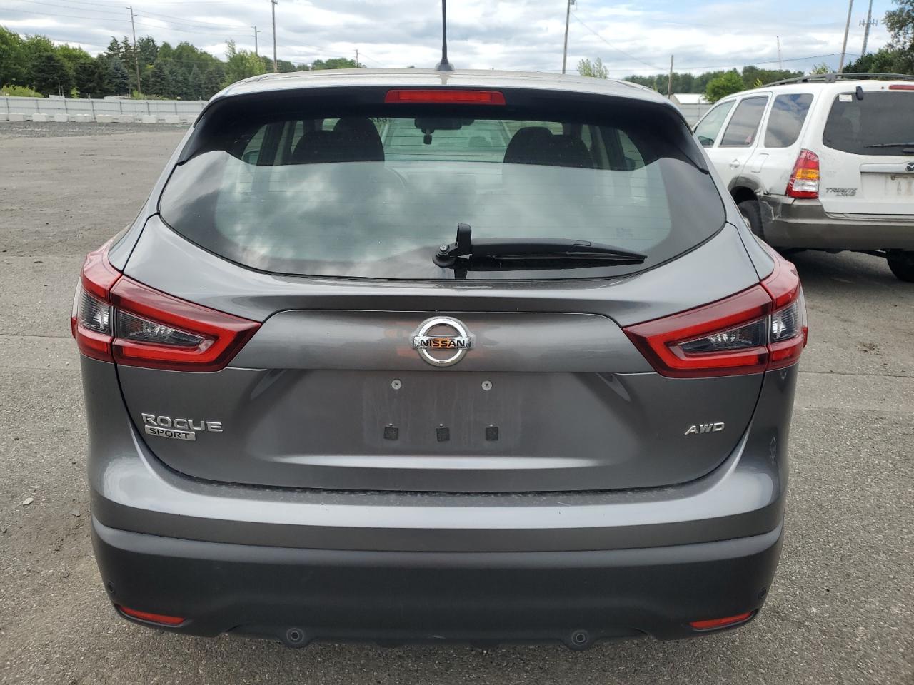 2021 Nissan Rogue Sport S - Image 6