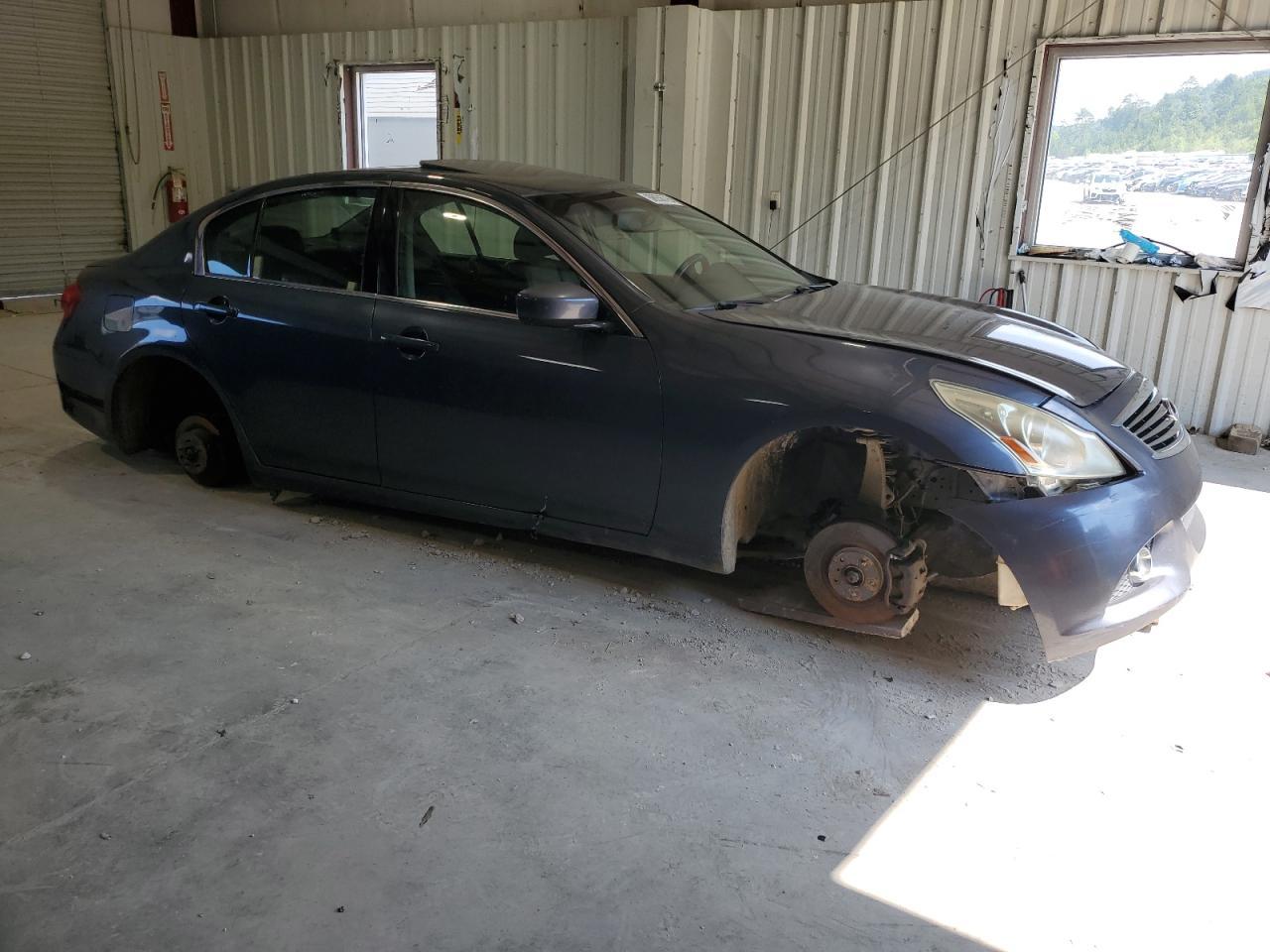 2010 Infiniti G37 - Фото 4