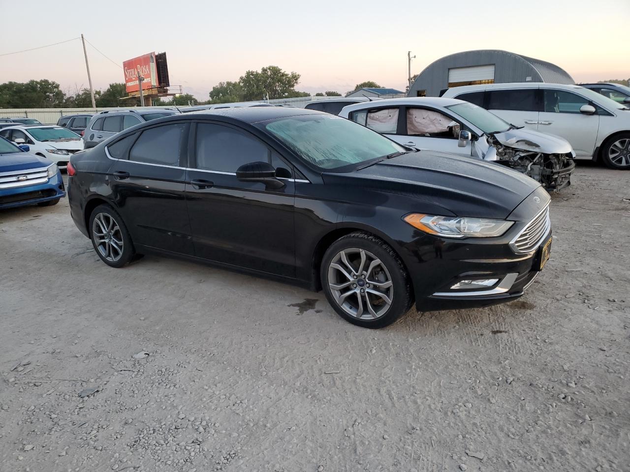 2017 Ford Fusion Se - Фото 4